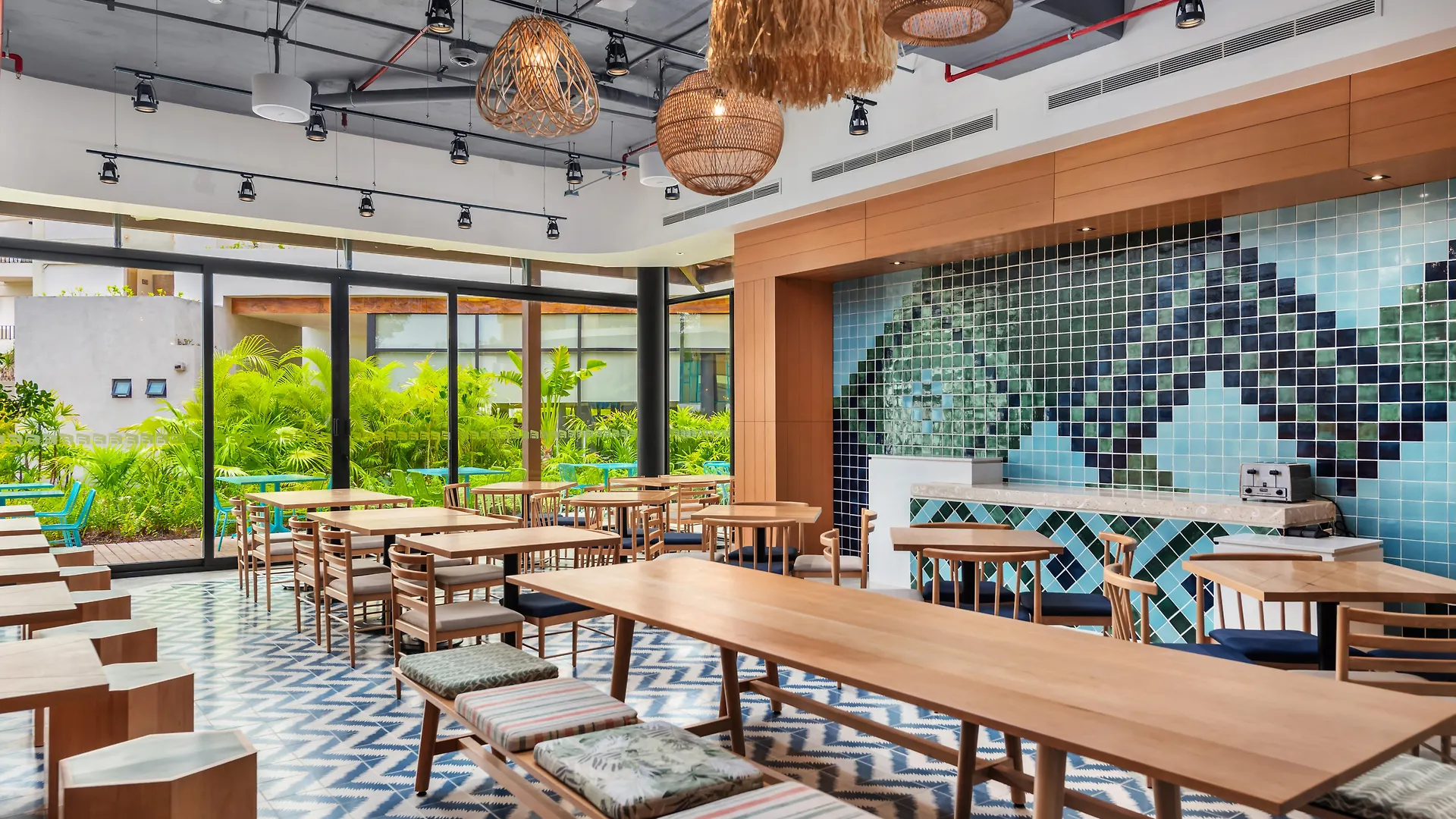Aloft Tulum Hotel 4*,
