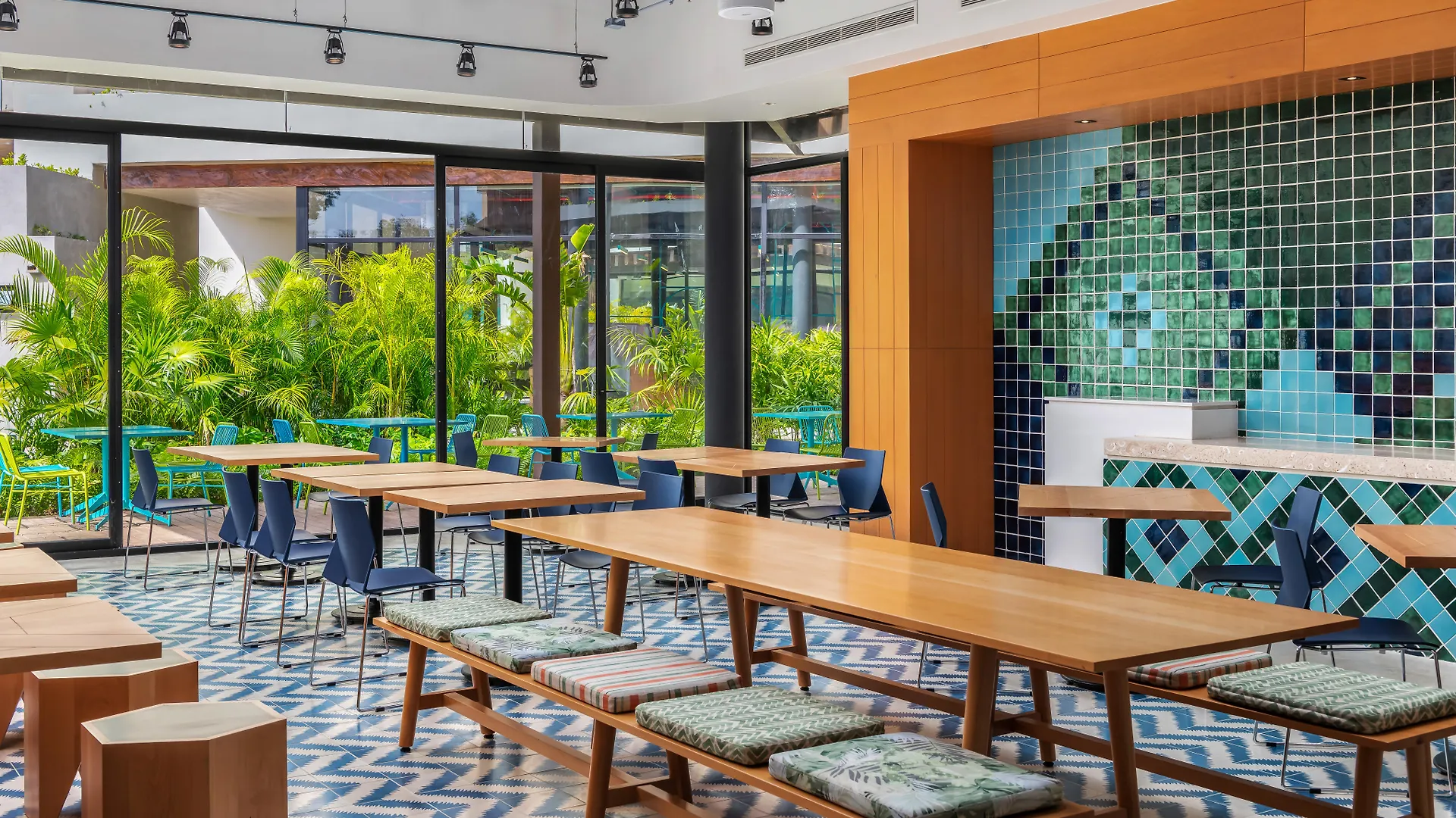 ****  Aloft Tulum Hotel Mexico